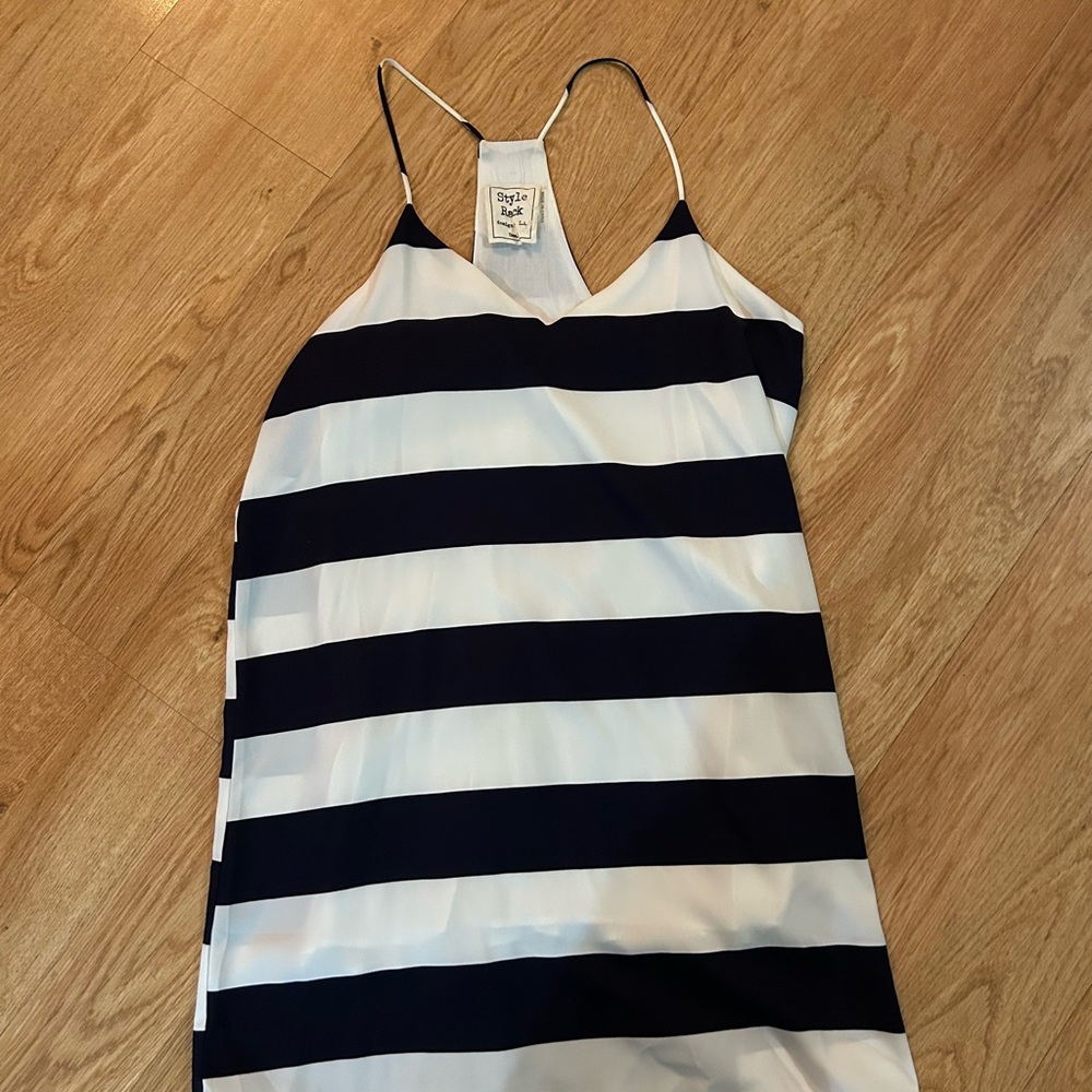 Style Rack Navy and White Striped Mini Dress - Picture 2 of 4
